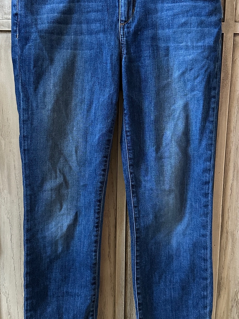 Joe’s Jeans Women’s Straight Ankle Denim Jeans Raw Edge Size 29 Inseam 26.5”